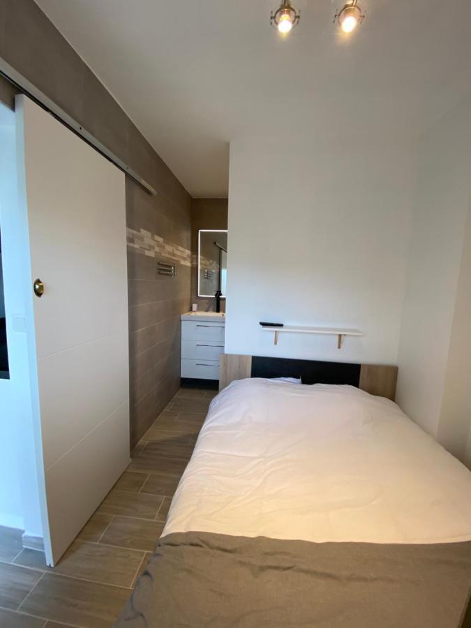 Superbe Appartement Renove A Neuf A 100M De La Mer Juan-les-Pins Exterior photo